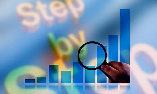 娱乐网站建设需合规：警惕违法风险及违法网站难根除原因