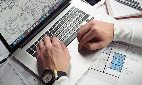 网站建设选对公司：避开误区的四大核心判断要点