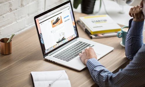 解析网站制作的多种收费模式，避免选择陷阱