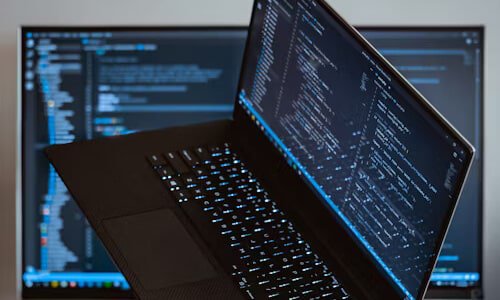 网站制作技术对比：JSP 与 ASP 的核心差异与共性分析